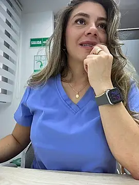 alicee16's Webcam Show