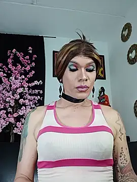 JessiicaExoticX1 Adlı Modelin Canlı XXX Sohbeti