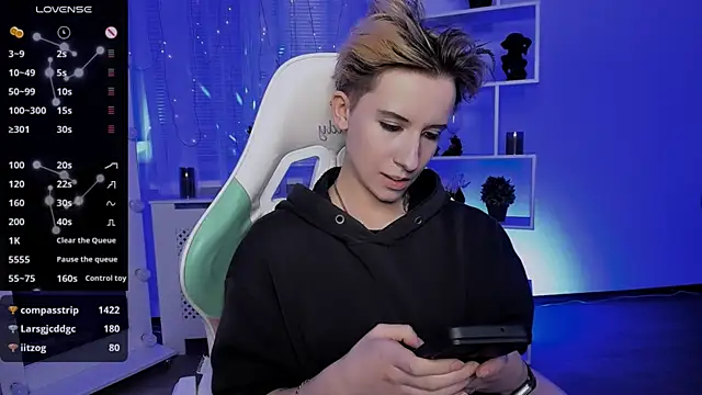 _Rein_ramm Adlı Modelin Canlı XXX Sohbeti