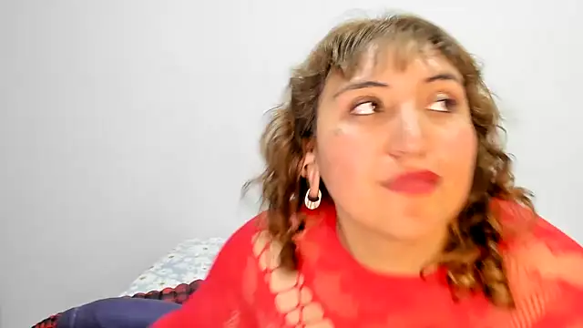 Pokazy przed kamerką – charlloteevans_X