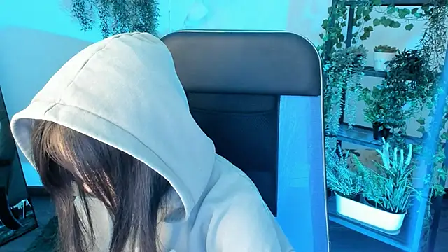 Elainebeness live XXX chat