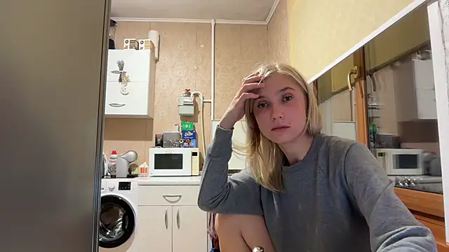 แชท XXX สดของ AngelJeni