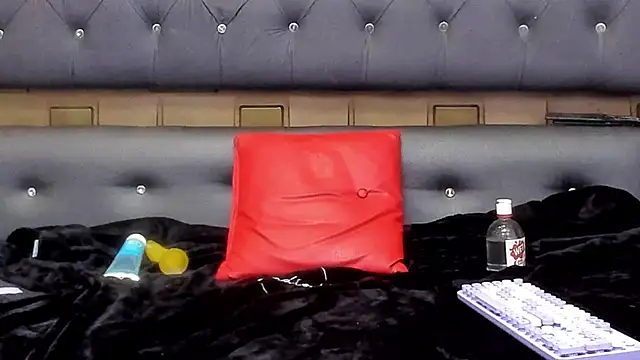 CaroBeltran লাইভ XXX চ্যাট