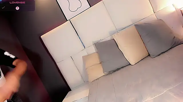 Chat XXX en directo de Kornylovee