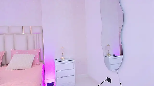 alanarose18 Live XXX Chat