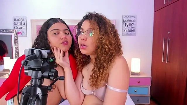 Webkamerová show AllisonAdams_