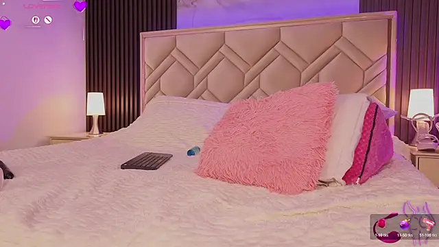 แชท XXX สดของ MiaaFarrel