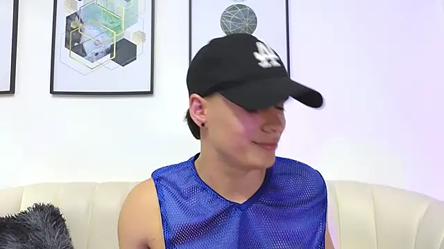 دردشة BenitoSaenz الجنسية المباشرة