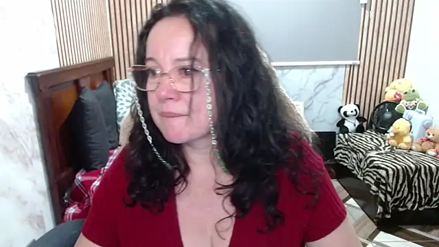 Sonialorens_ Adlı Modelin Canlı XXX Sohbeti