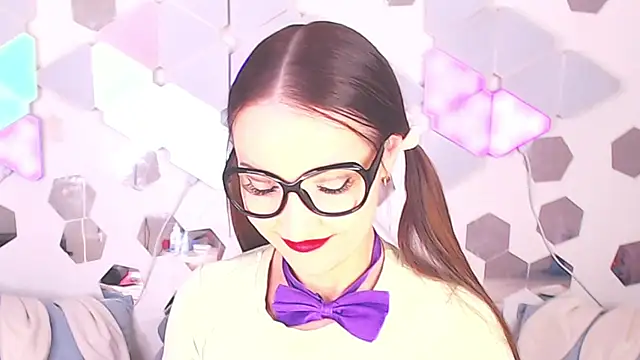 Онлайн чат XXX LexiKiss