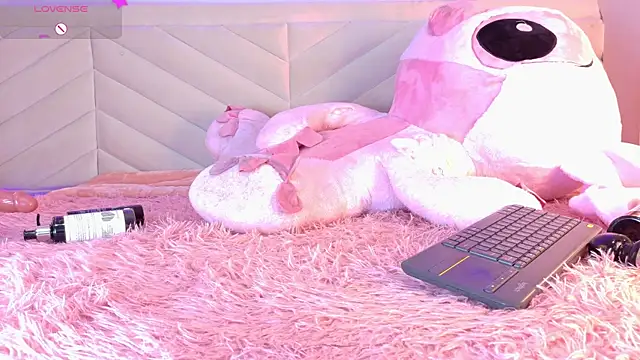 amy_miller1: онлайн-секс-чат