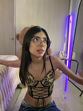 ZaraLuuv Obrolan Langsung XXX