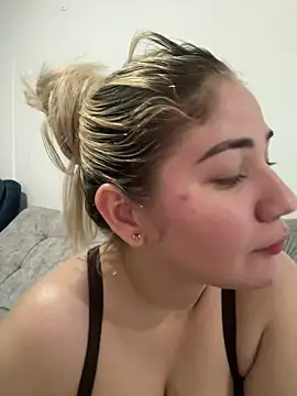 Celestedubois élő XXX-chatje