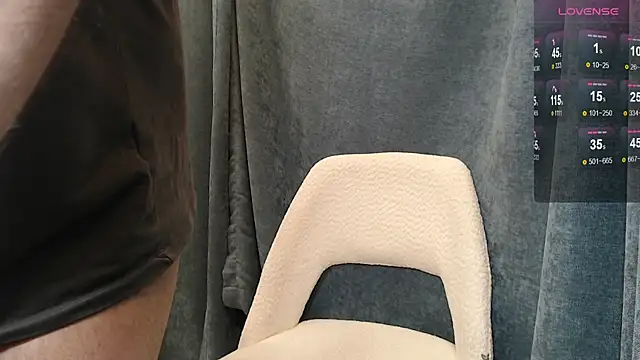 selin-turkk webcam show