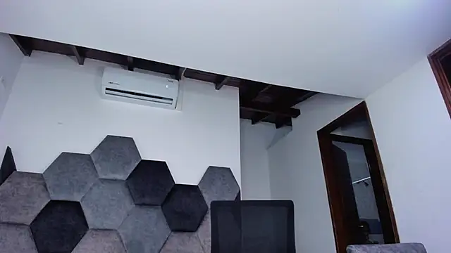 Chat XXX en directo de MikaelaStone