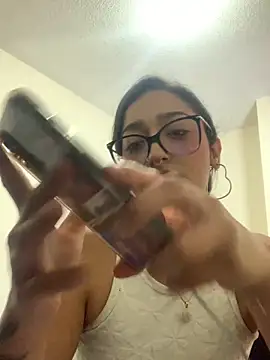 LilithMonette élő XXX-chatje