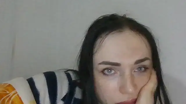 دردشة Trinsy_Love الجنسية المباشرة