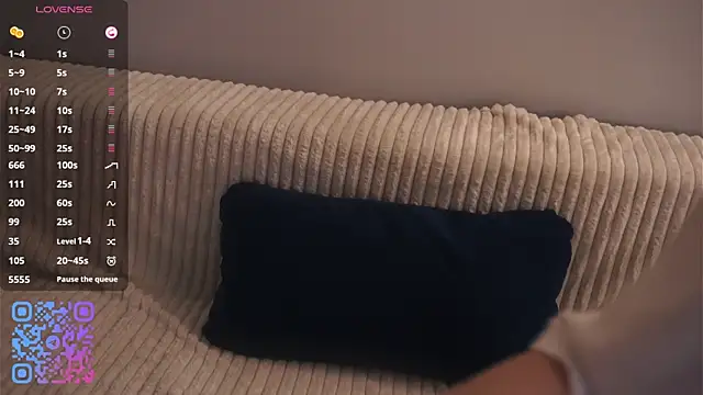 HannaHayles Show in webcam