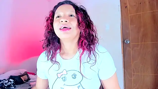 Emily_Coper18's Live XXX Chat