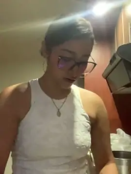 LilithMonette: онлайн-секс-чат