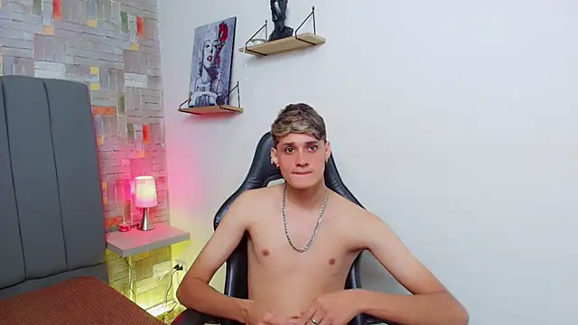 flaquito___ 网络视讯表演