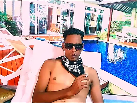 IndianHunk01 Adlı Modelin Web Kamerası Şovu