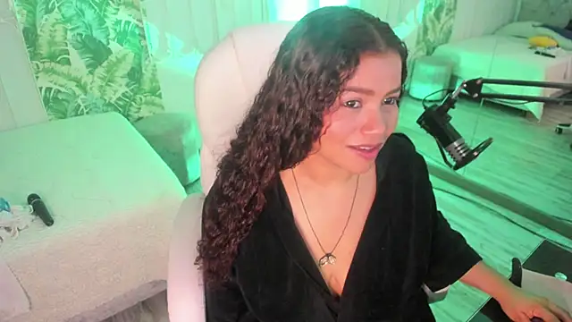 loly_marce Chat XXX in diretta