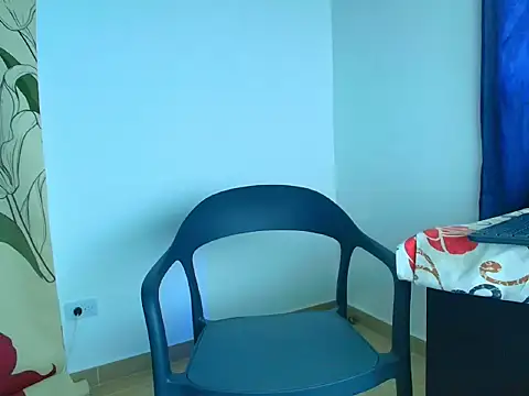 Laura_Cramz élő XXX-chatje