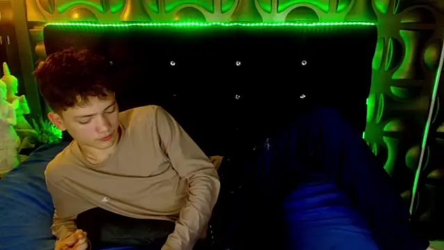 cruz_dante ওয়েবক্যাম শো