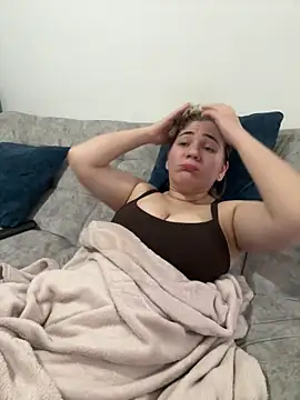 Celestedubois Adlı Modelin Canlı XXX Sohbeti