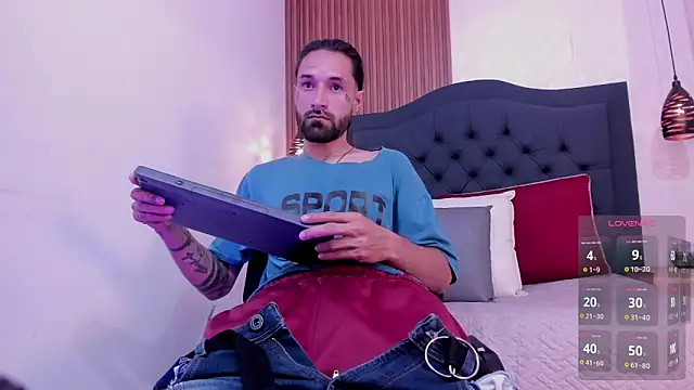 Hisoka_011 লাইভ XXX চ্যাট