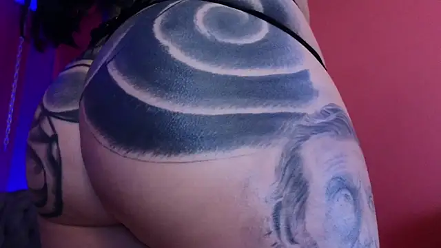 Julieta_Russell's Live XXX Chat