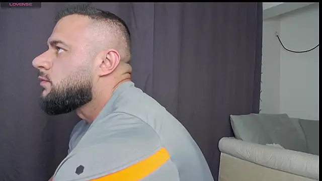 RickyMiami1 Show Webcam