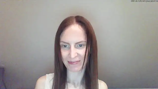 Chat XXX en directo de AnnaTight