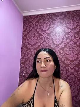 juliana_diazのライブXXXチャット