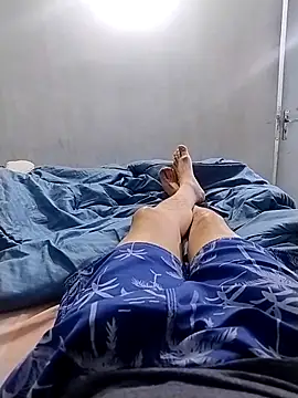 Chat +18 de engineer_1980 ao vivo