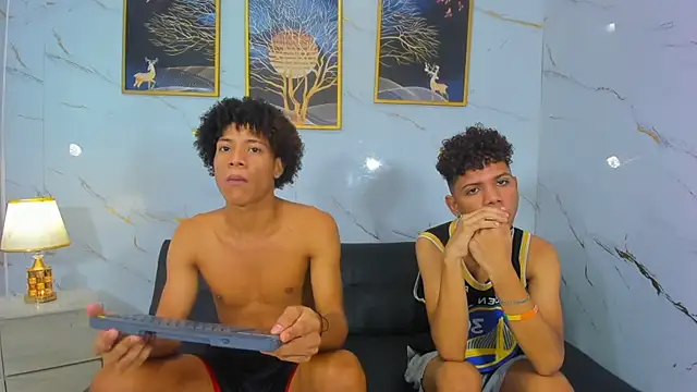 Spicy_guys Webcam Show