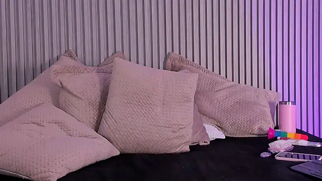 Chat +18 de ashvalentine_ ao vivo