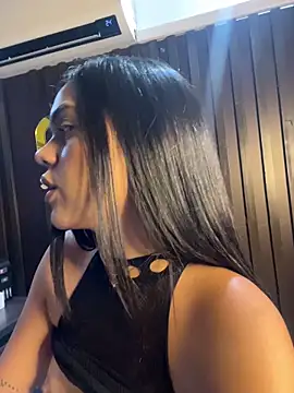 Bella-Ferrer – Live XXX-chat