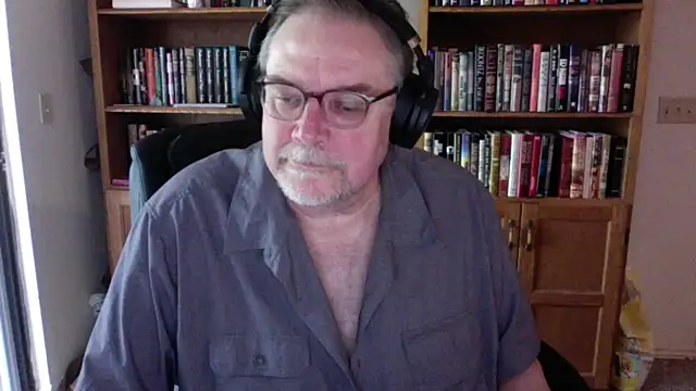 Vinyl22@xh webkamerás műsora