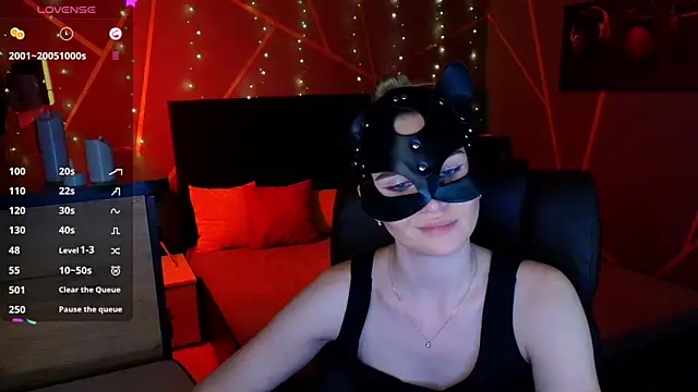 แชท XXX สดของ HotWildCat