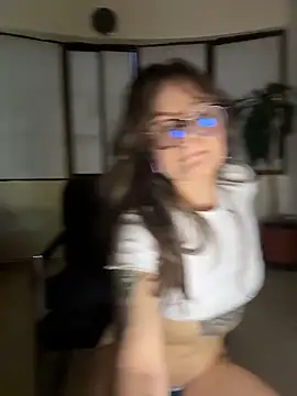 Tallulah_Kinky Chat XXX in diretta