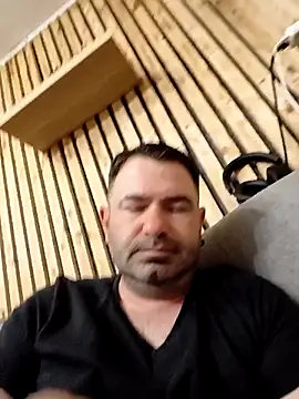 yuyukyler's Webcam Show