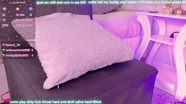 Chat +18 de lilyth_adam ao vivo