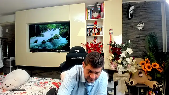 SpartacusDaddy48 网络视讯表演