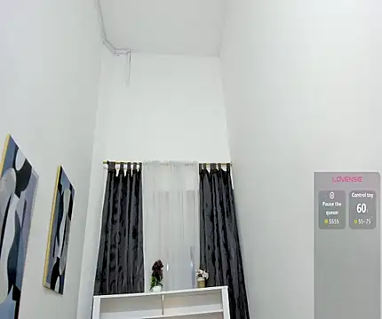 Mistt_Mia লাইভ XXX চ্যাট