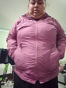 XXX chat uživo modela curvy_diva_