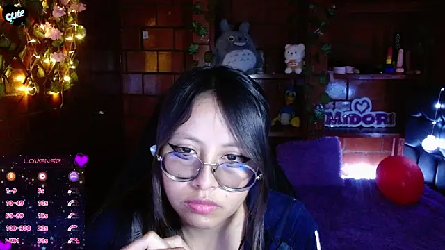 MidoriQuiinn 现场XXX聊天