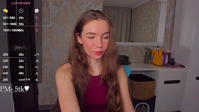 YonaBones' Live XXX Chat