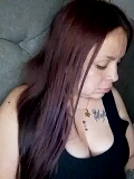 Lina19_93 – Naživo XXX chat